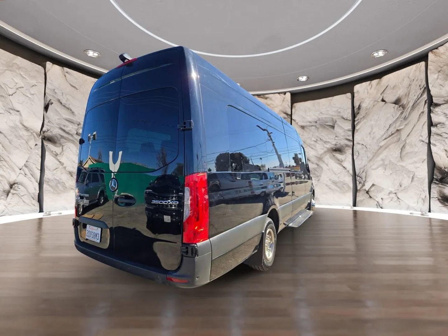 Used 2021 Mercedes-Benz Sprinter 3500 w/ Premium Package image 8