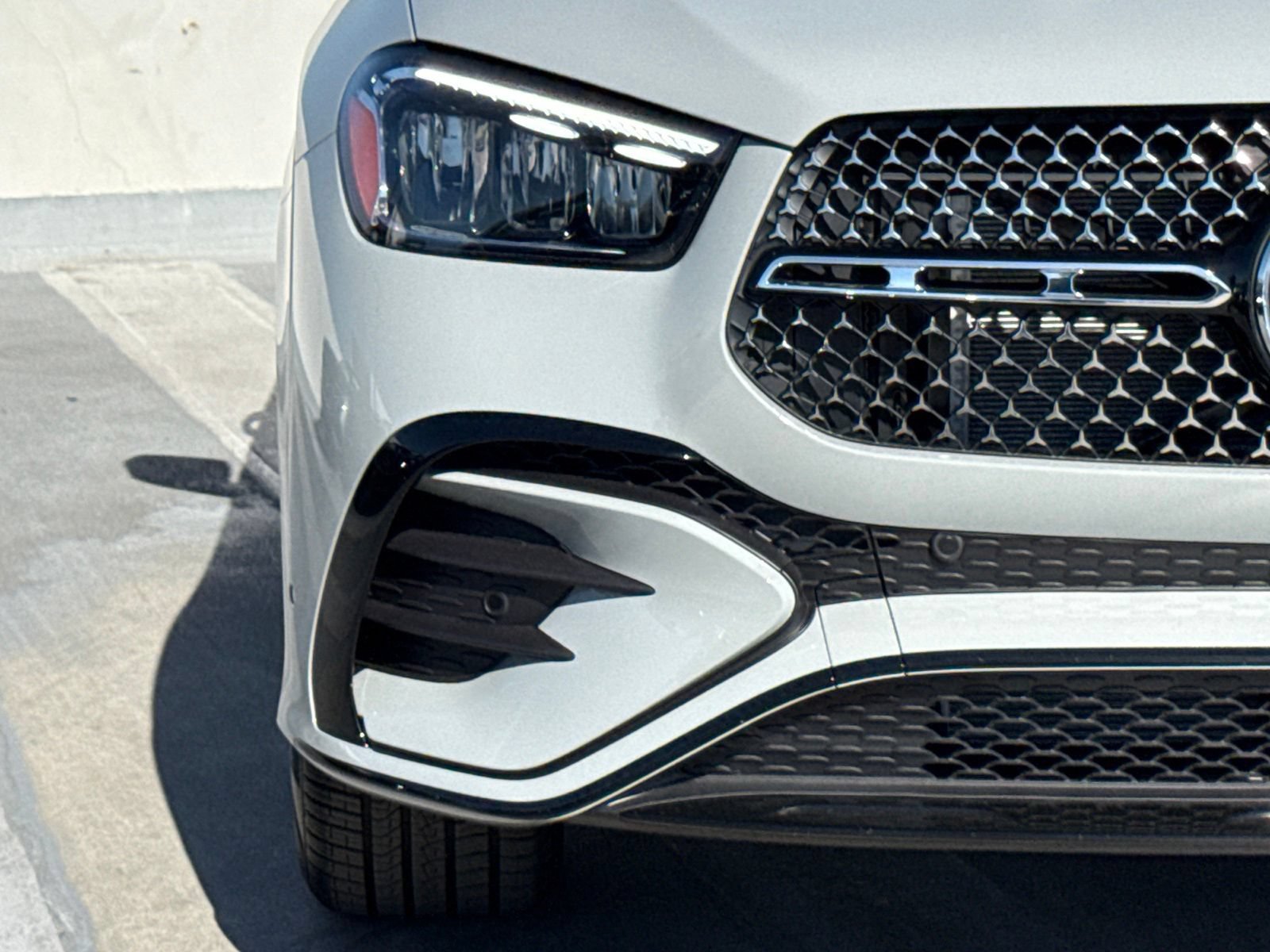 New 2026 Mercedes-Benz GLE 450e 4MATIC image 5