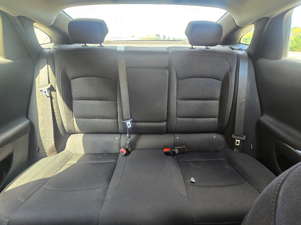 Used 2023 Chevrolet Malibu LT FWD image 13