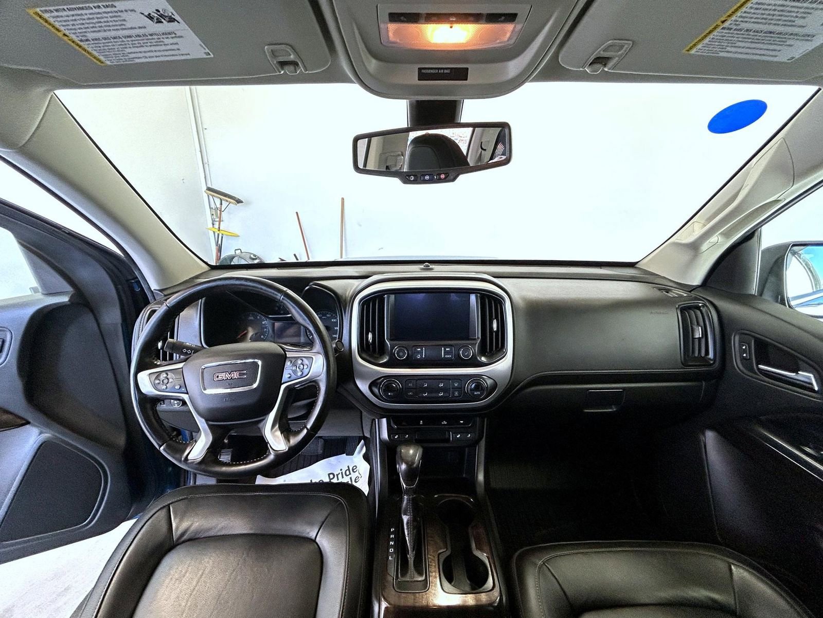 Used 2022 GMC Canyon Elevation image 12