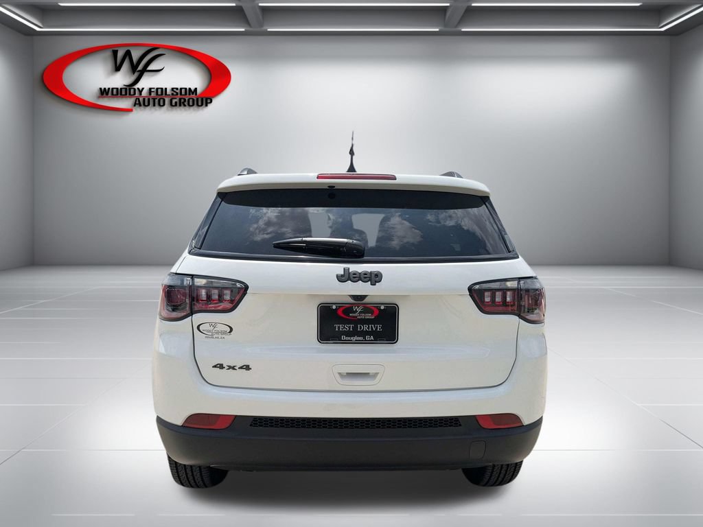 New 2026 Jeep Compass Latitude AWD/4WD image 4