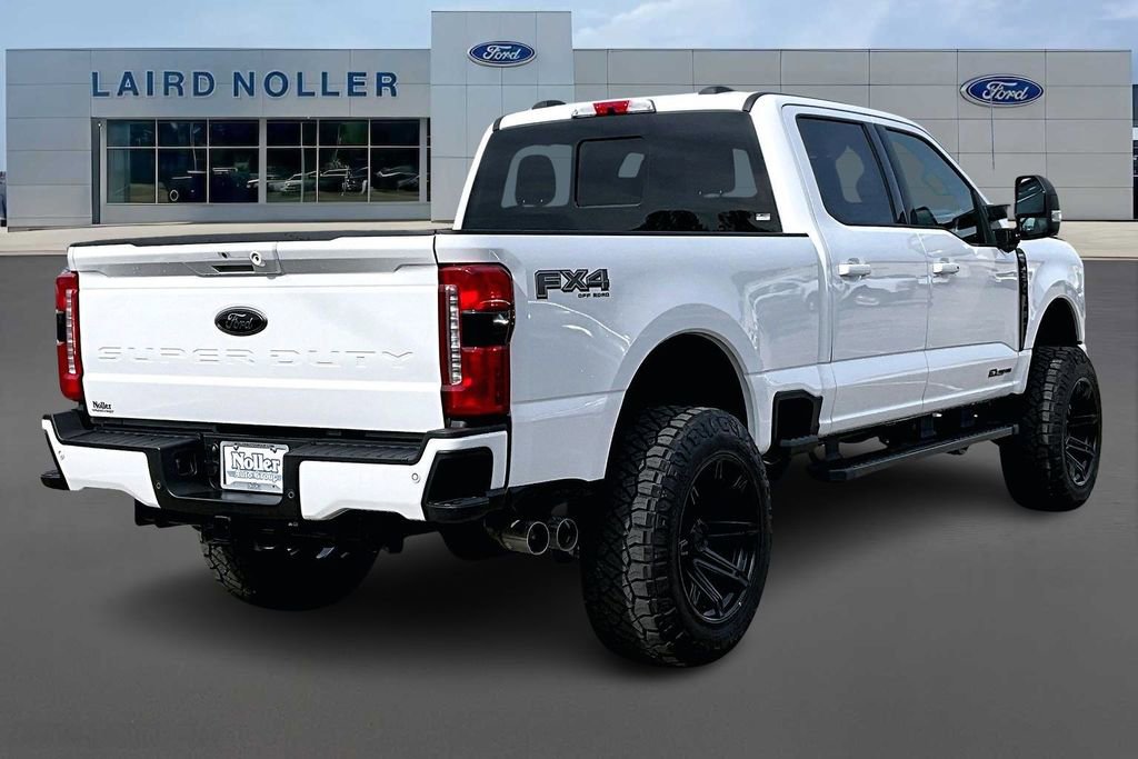 New 2026 Ford F250 Lariat w/ Black Appearance Package image 5
