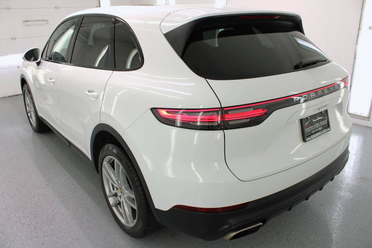 Used 2020 Porsche Cayenne AWD/4WD image 6
