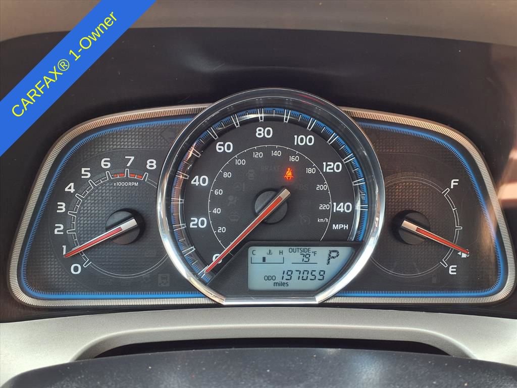 Used 2014 Toyota RAV4 Limited w/ Technology Package image 21