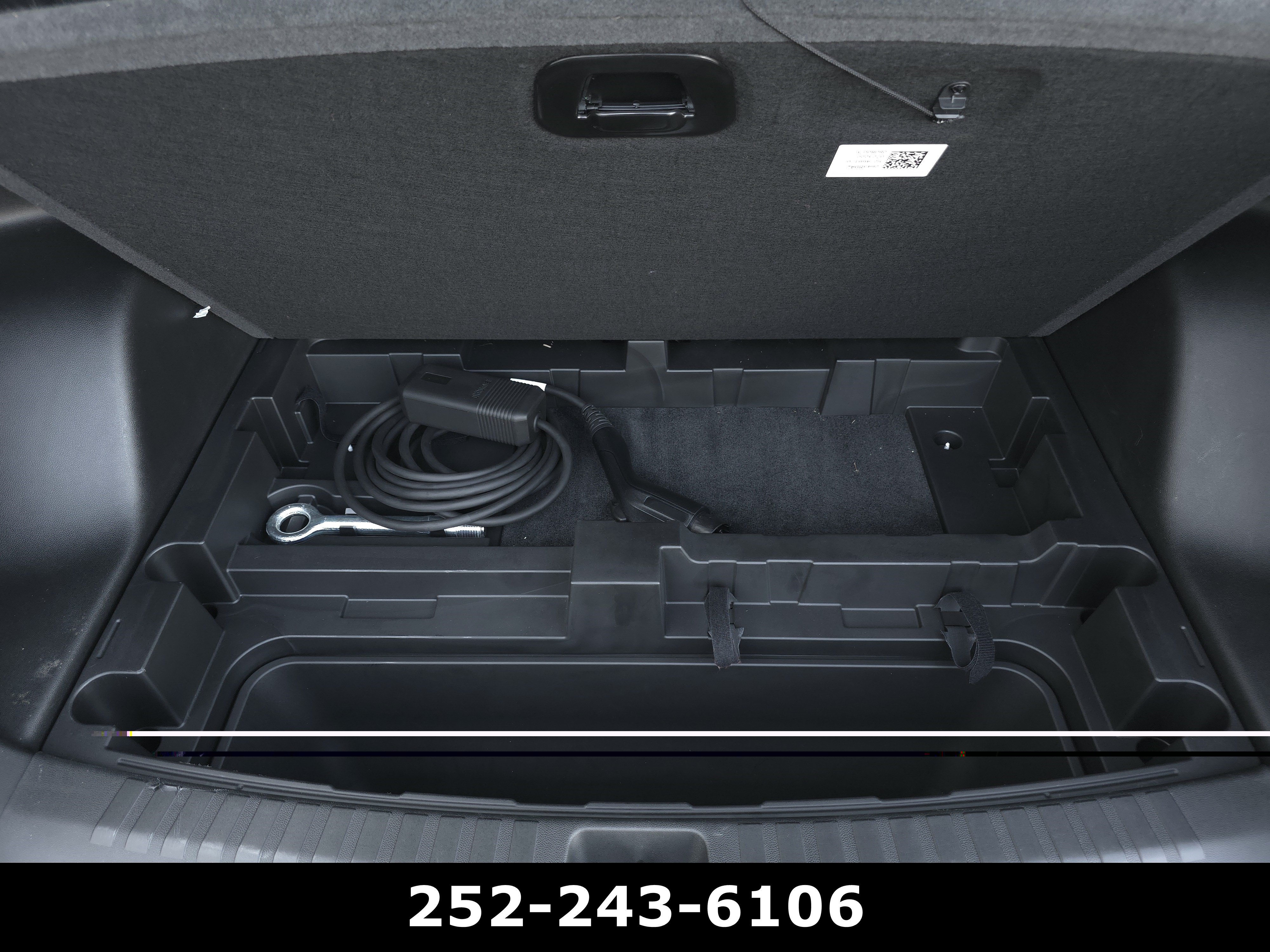 Used 2024 Chevrolet Blazer EV RS AWD/4WD image 38