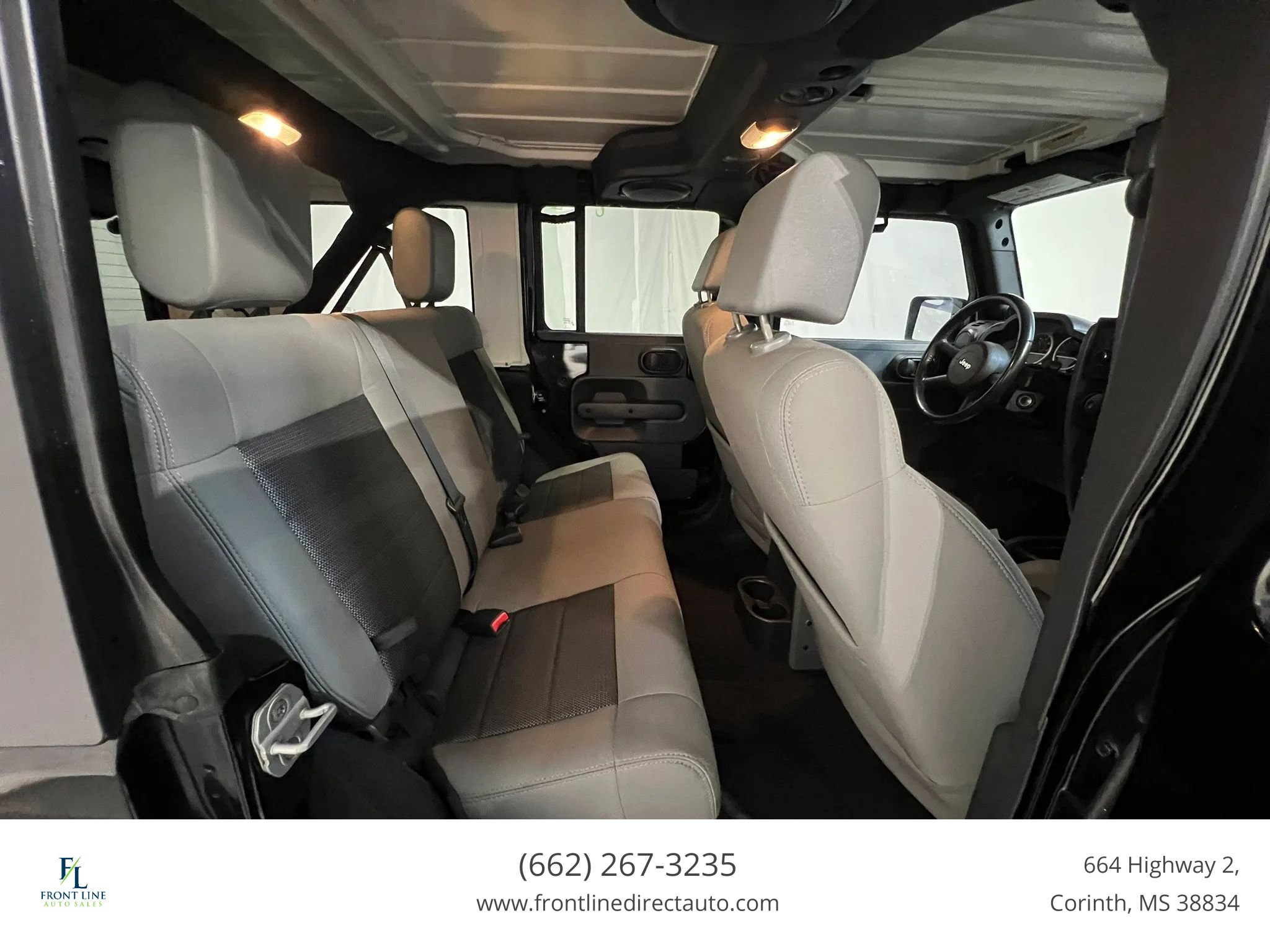 Used 2010 Jeep Wrangler Unlimited Sport RWD image 23