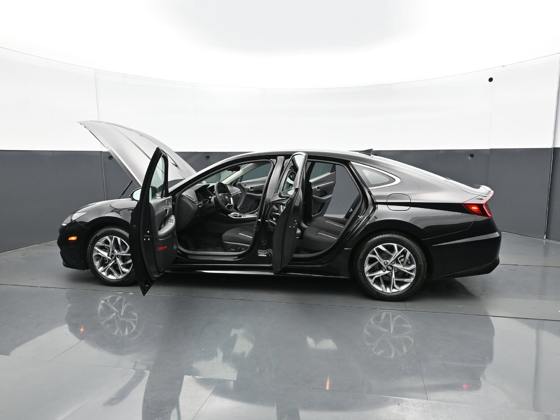 Used 2023 Hyundai Sonata SEL w/ Cargo Package FWD image 34