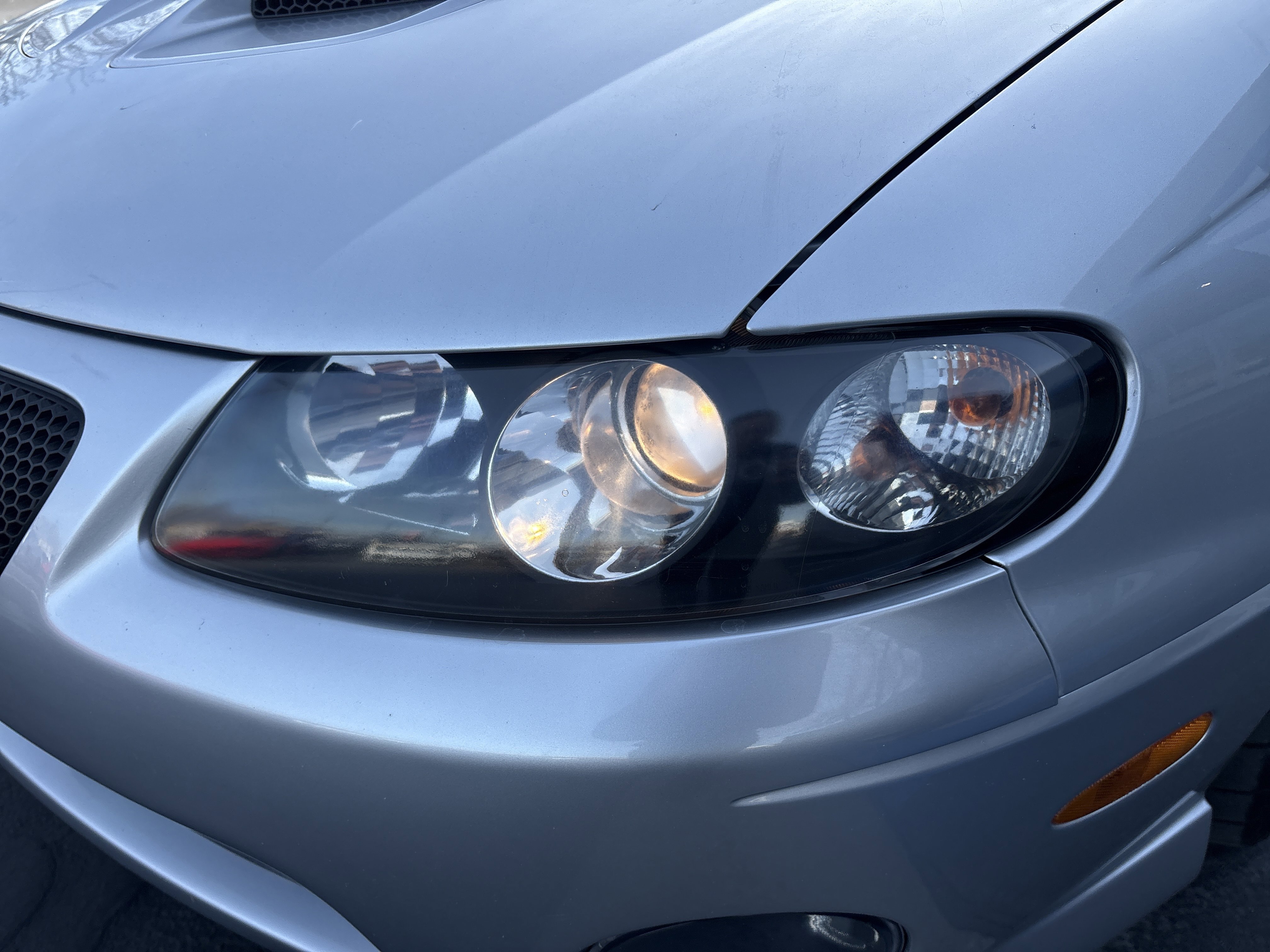 Used 2006 Pontiac GTO Base image 12