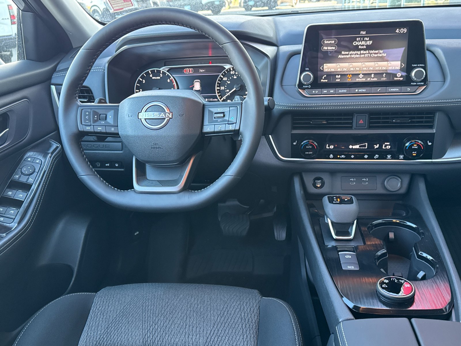 New 2026 Nissan Rogue SV AWD/4WD image 14