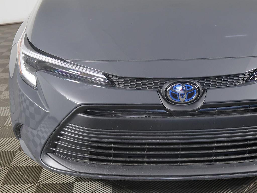 Used 2024 Toyota Corolla LE FWD image 10