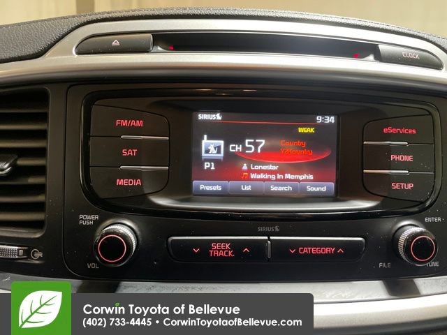 Used 2016 Kia Sorento LX w/ LX Convenience Package image 19