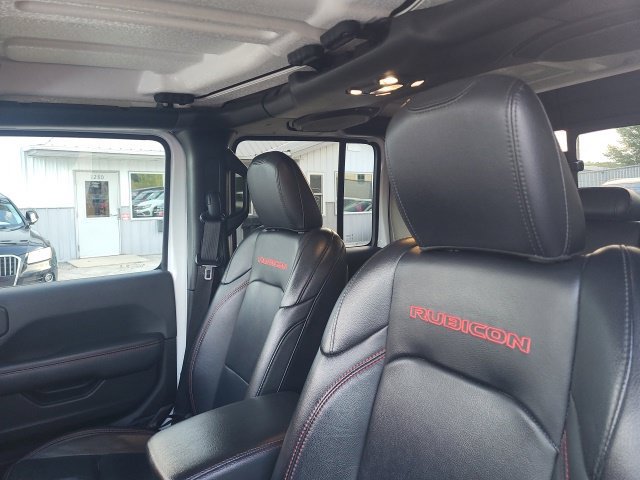 Used 2020 Jeep Gladiator Rubicon w/ Uconnect 4C Nav & Sound Group AWD/4WD image 18