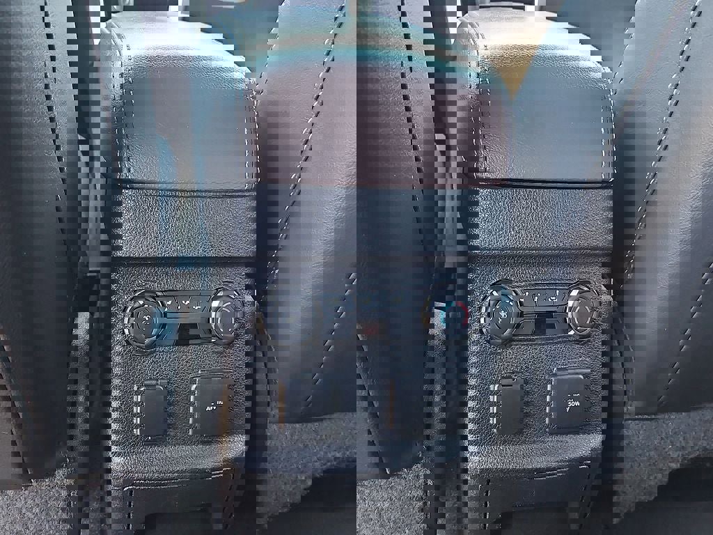 Used 2015 Ford Explorer Sport w/ Equipment Group 401A image 19