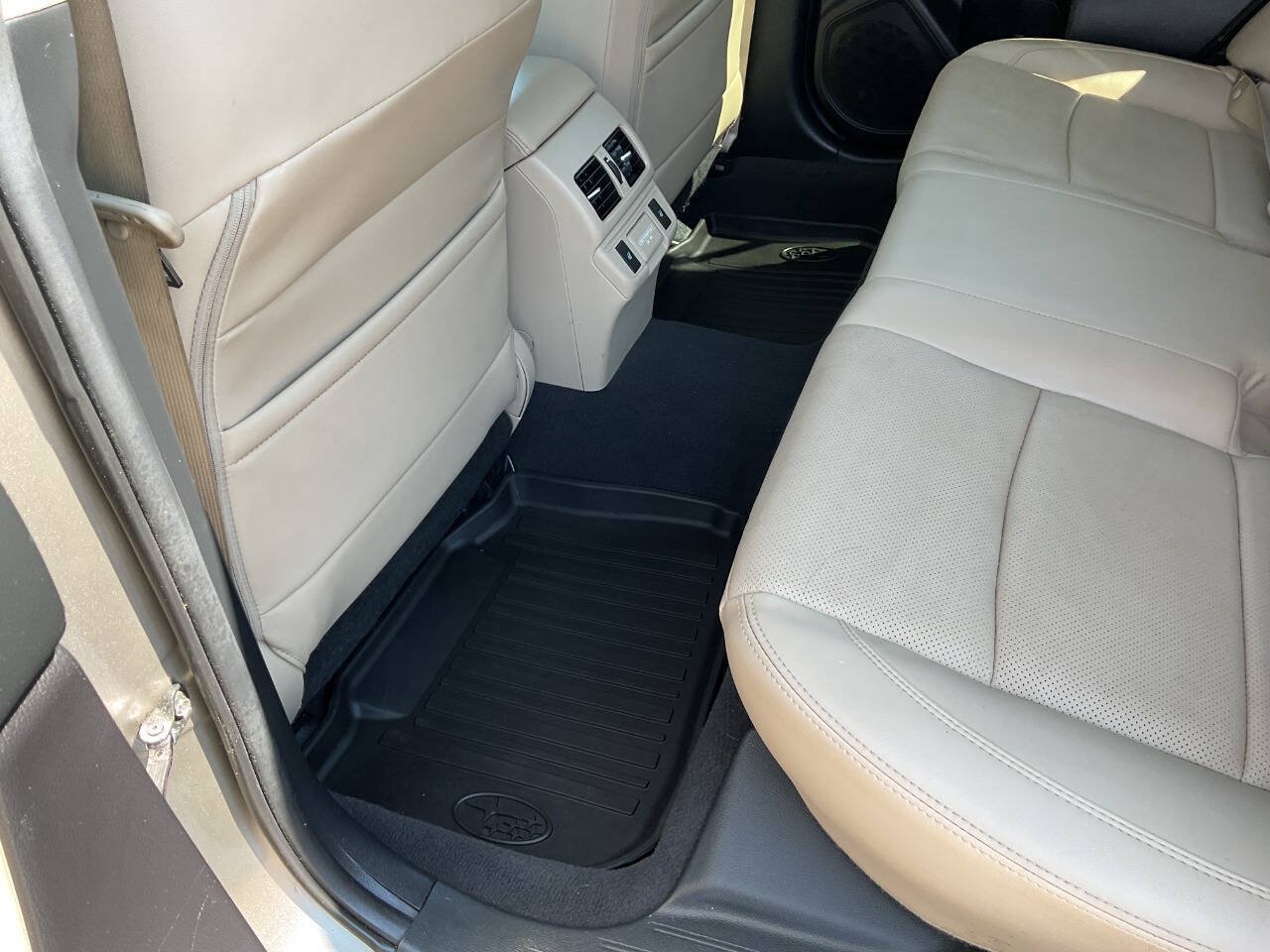 Used 2018 Subaru Outback 2.5i Limited AWD/4WD image 34