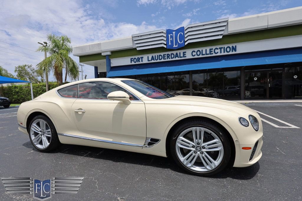 Used 2023 Bentley Continental GT Mulliner AWD/4WD image 11