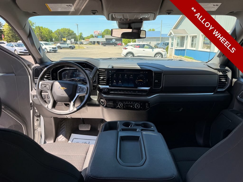 Used 2023 Chevrolet Silverado 1500 LT w/ Protection Package AWD/4WD image 19