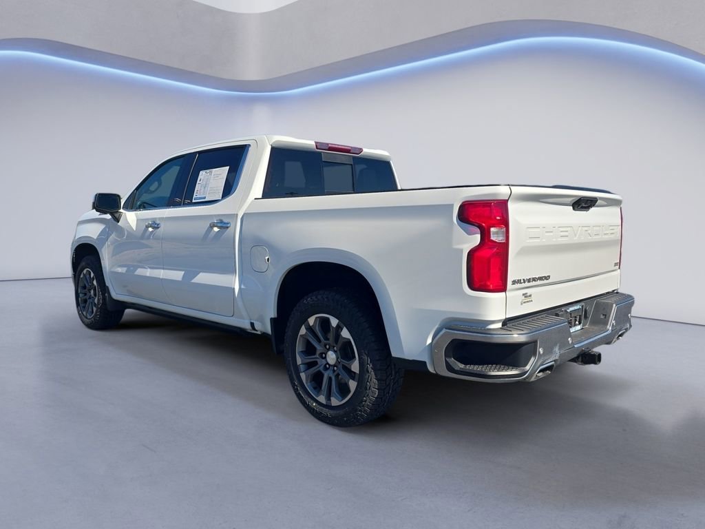 Used 2022 Chevrolet Silverado 1500 LTZ image 3