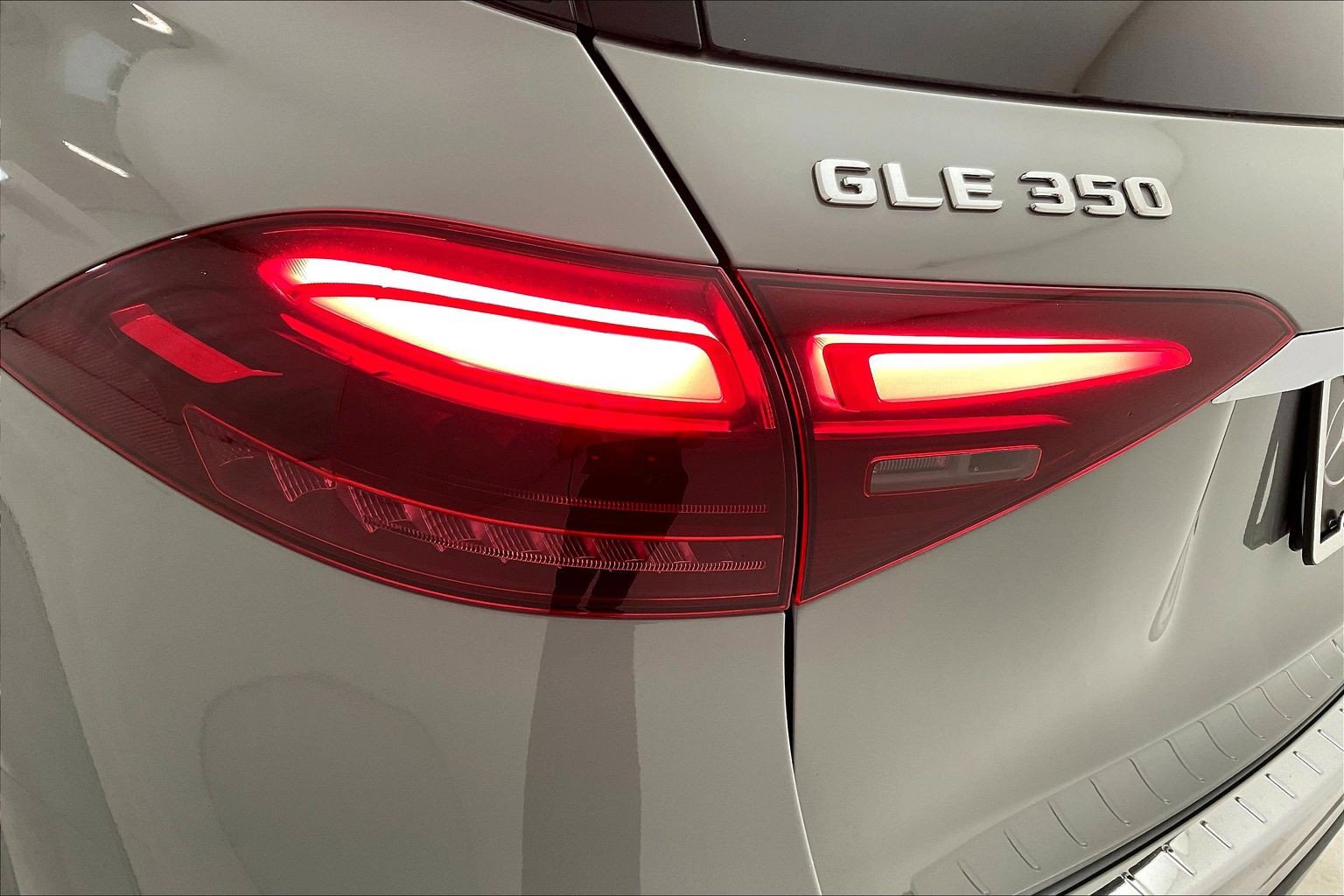 New 2026 Mercedes-Benz GLE 350 4MATIC image 14