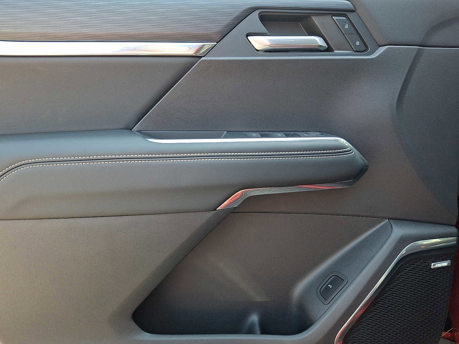 Certified 2024 GMC Acadia Elevation w/ Luxury Package image 16