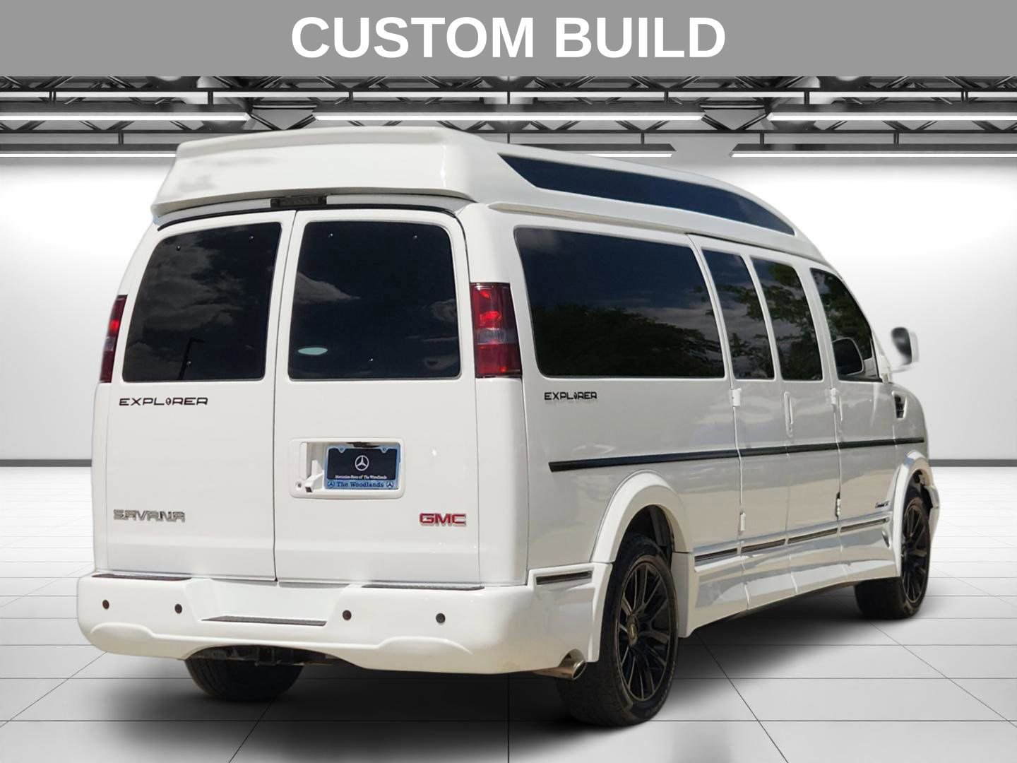 Used 2021 GMC Savana 3500 LS w/ Chrome Appearance Package image 7