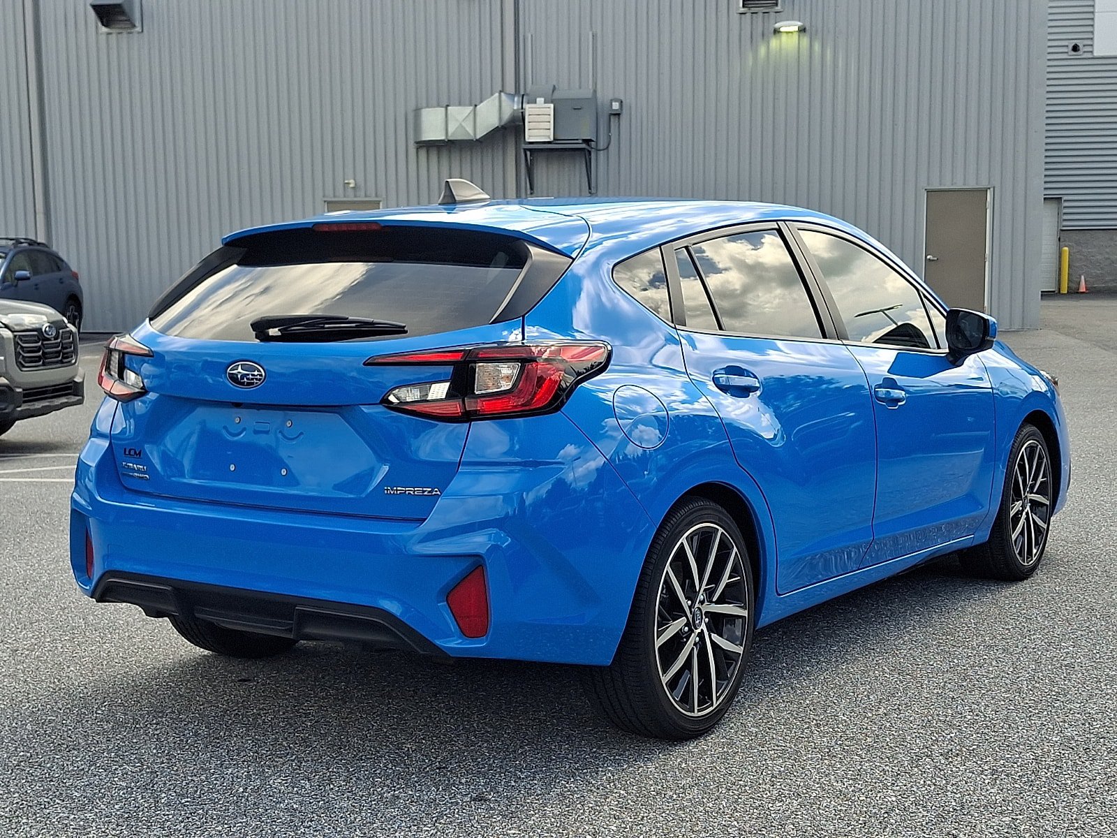 Certified 2024 Subaru Impreza 2.0i Sport AWD/4WD image 4