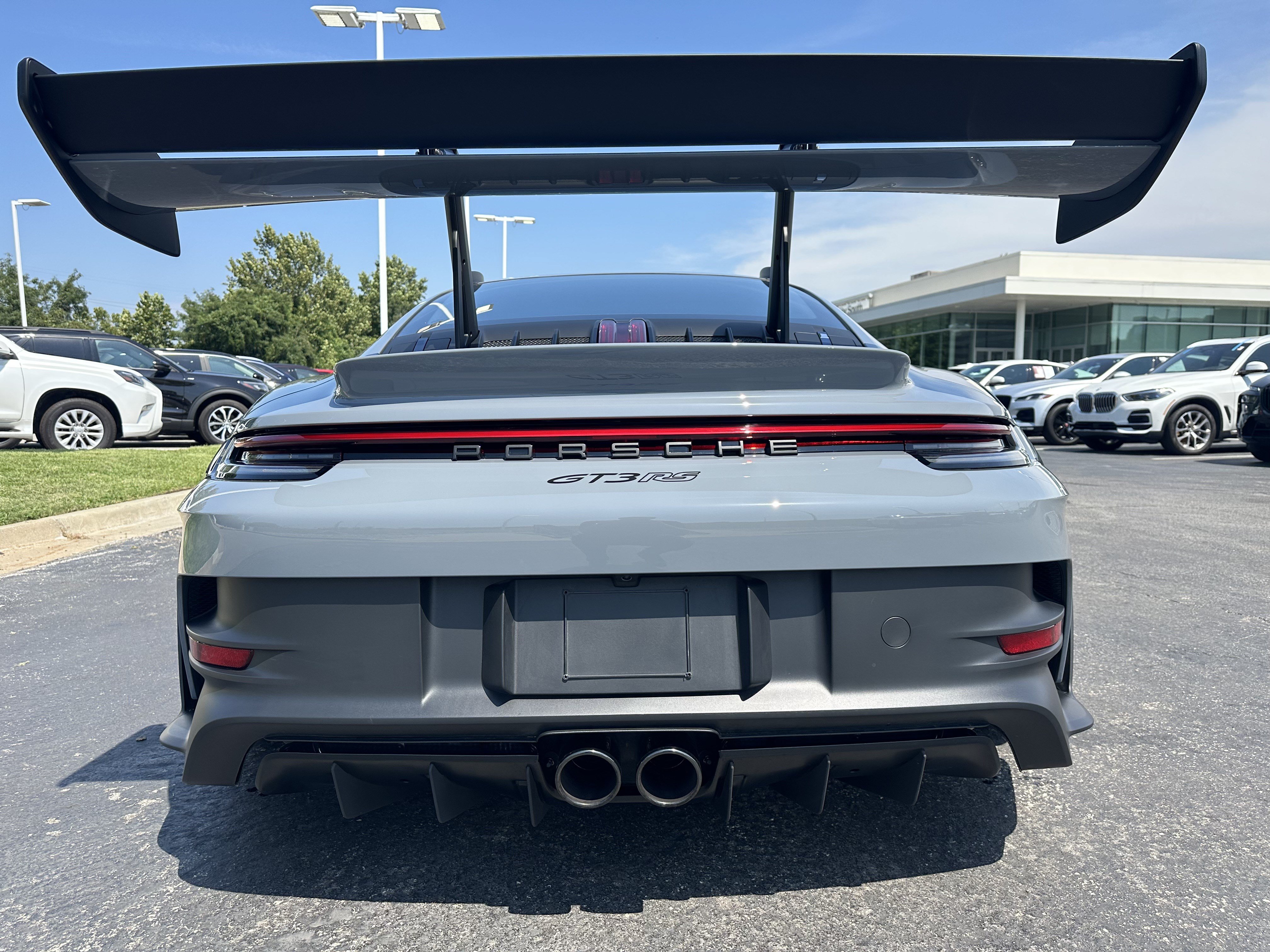 Used 2025 Porsche 911 GT3 RS RWD image 35