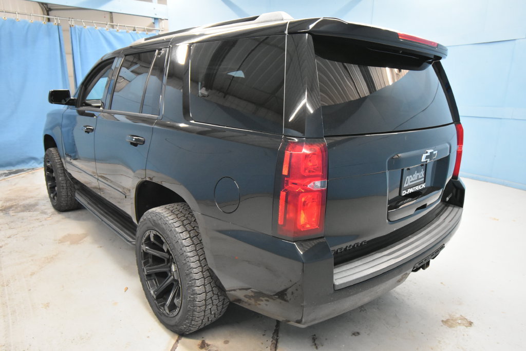 Used 2018 Chevrolet Tahoe Premier w/ RST 6.2L Performance Edition AWD/4WD image 35