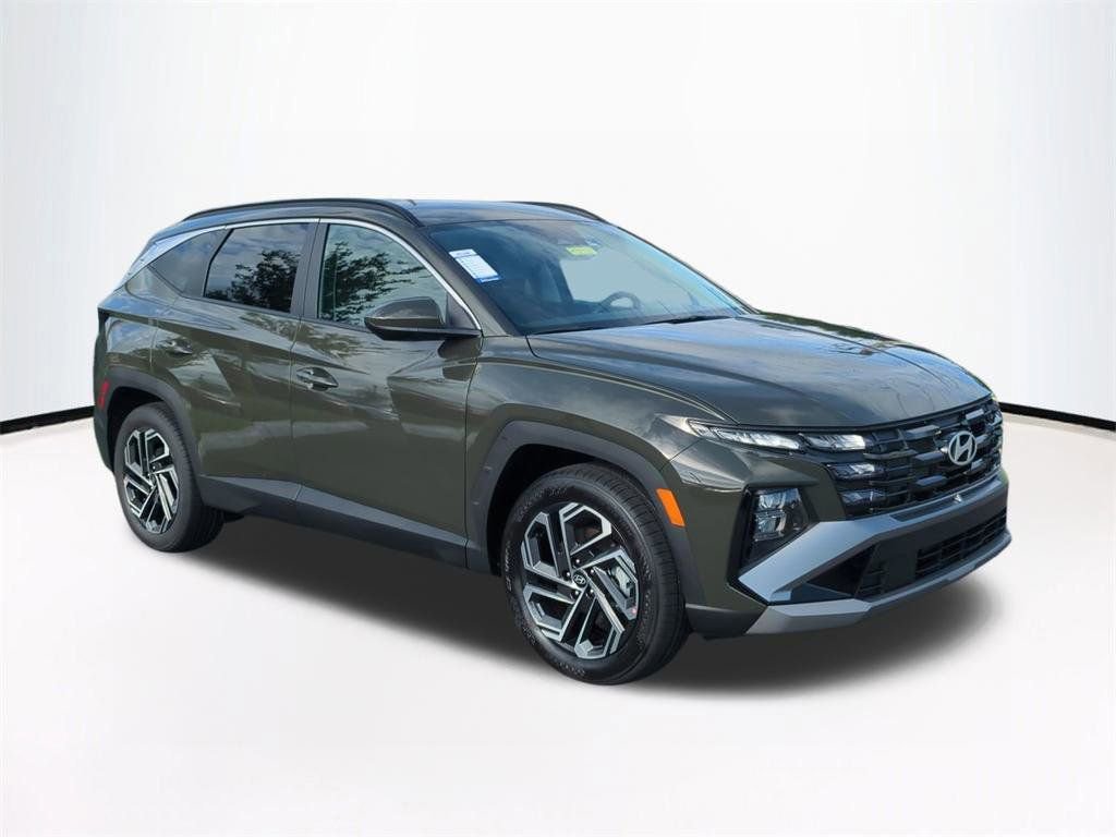 New 2026 Hyundai Tucson SEL Plus FWD image 2