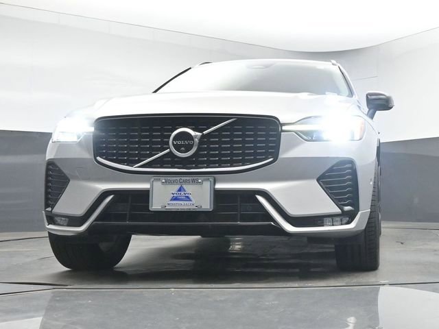 Used 2023 Volvo XC60 B6 Ultimate w/ Protection Package Premier AWD/4WD image 12