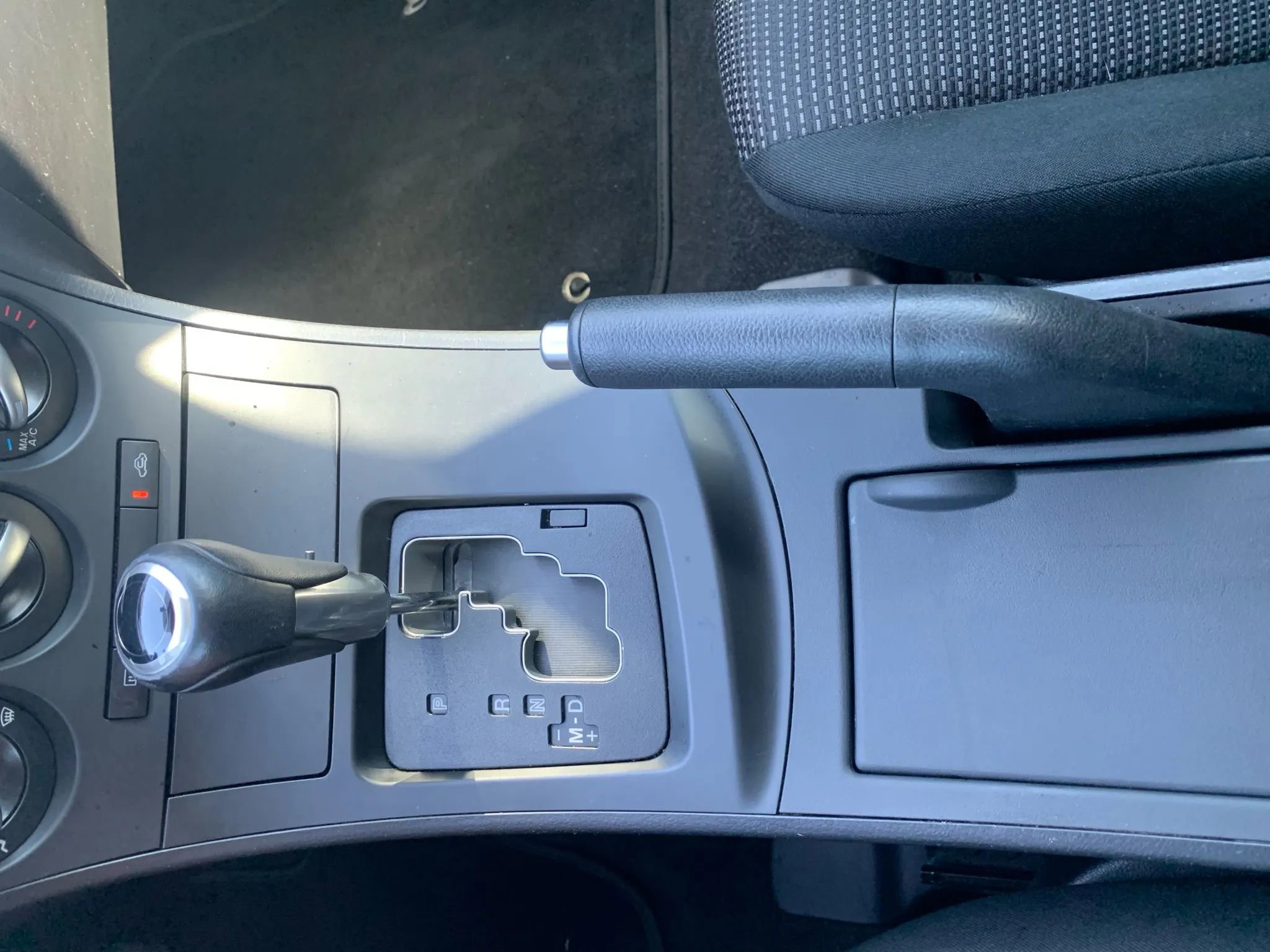 Used 2012 MAZDA MAZDA3 i Touring image 24