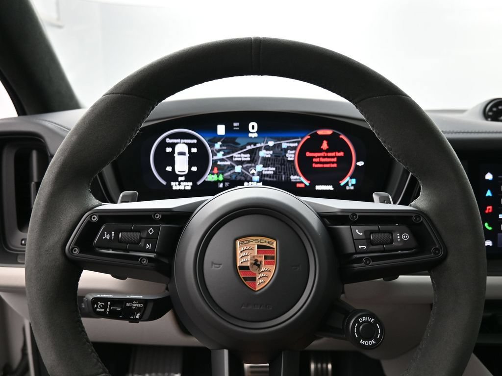 Certified 2026 Porsche Cayenne GTS AWD/4WD image 7