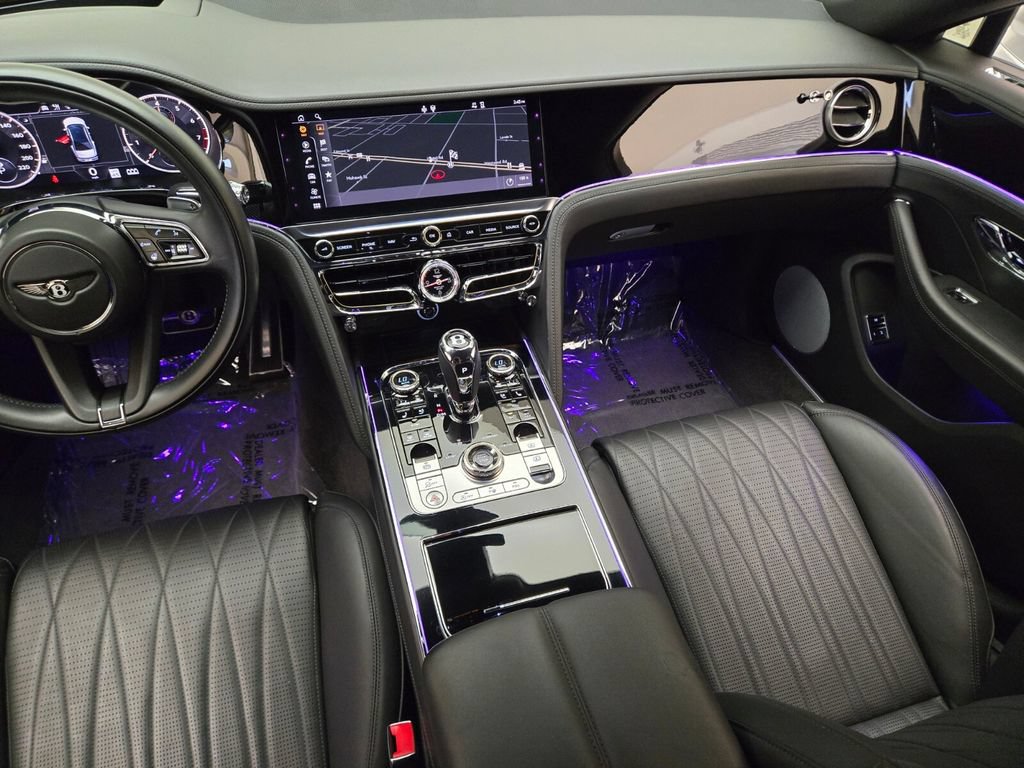 Used 2021 Bentley Flying Spur V8 AWD/4WD image 38