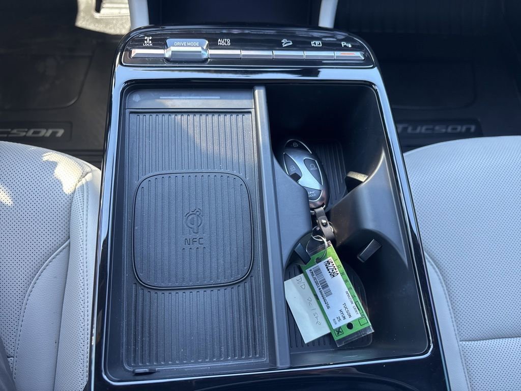 Certified 2025 Hyundai Tucson Limited image 28