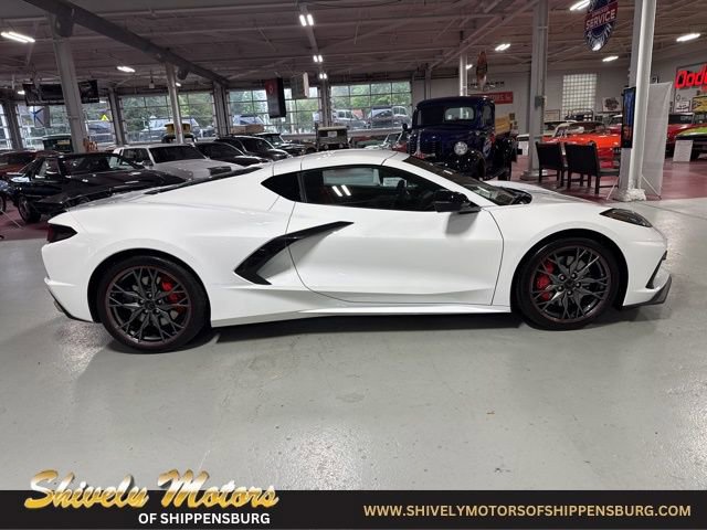 Used 2026 Chevrolet Corvette Stingray Preferred Cpe w/ 2LT RWD image 6