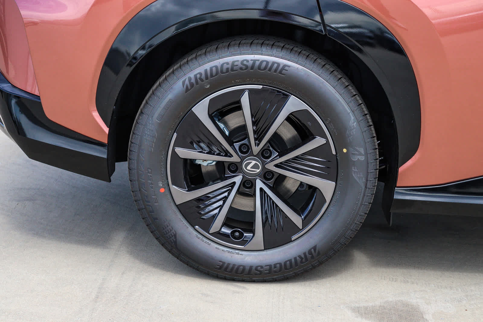 New 2026 Lexus RZ 450e AWD image 10