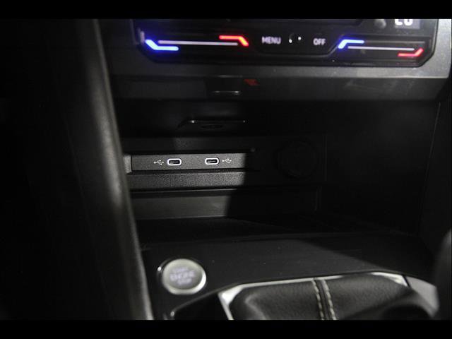 Certified 2024 Volkswagen Tiguan SE R-Line AWD/4WD image 15