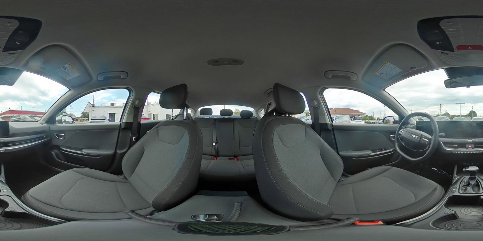 Used 2025 Kia K4 FWD image 42
