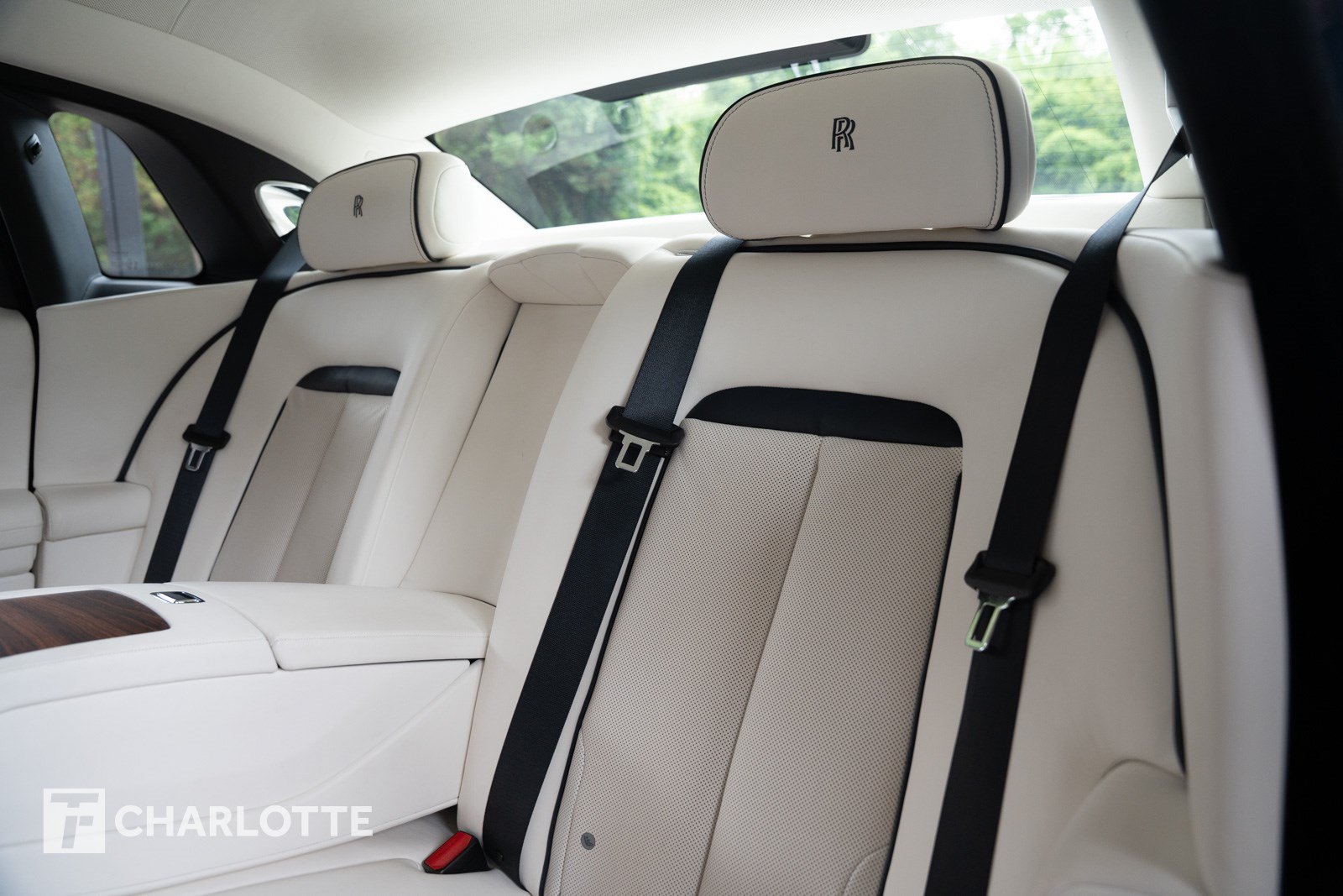 Used 2023 Rolls-Royce Ghost AWD/4WD image 39