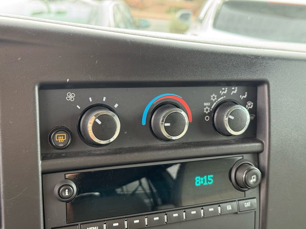 Used 2024 Chevrolet Express 3500 LT w/ LT Preferred Equipment Group RWD image 26