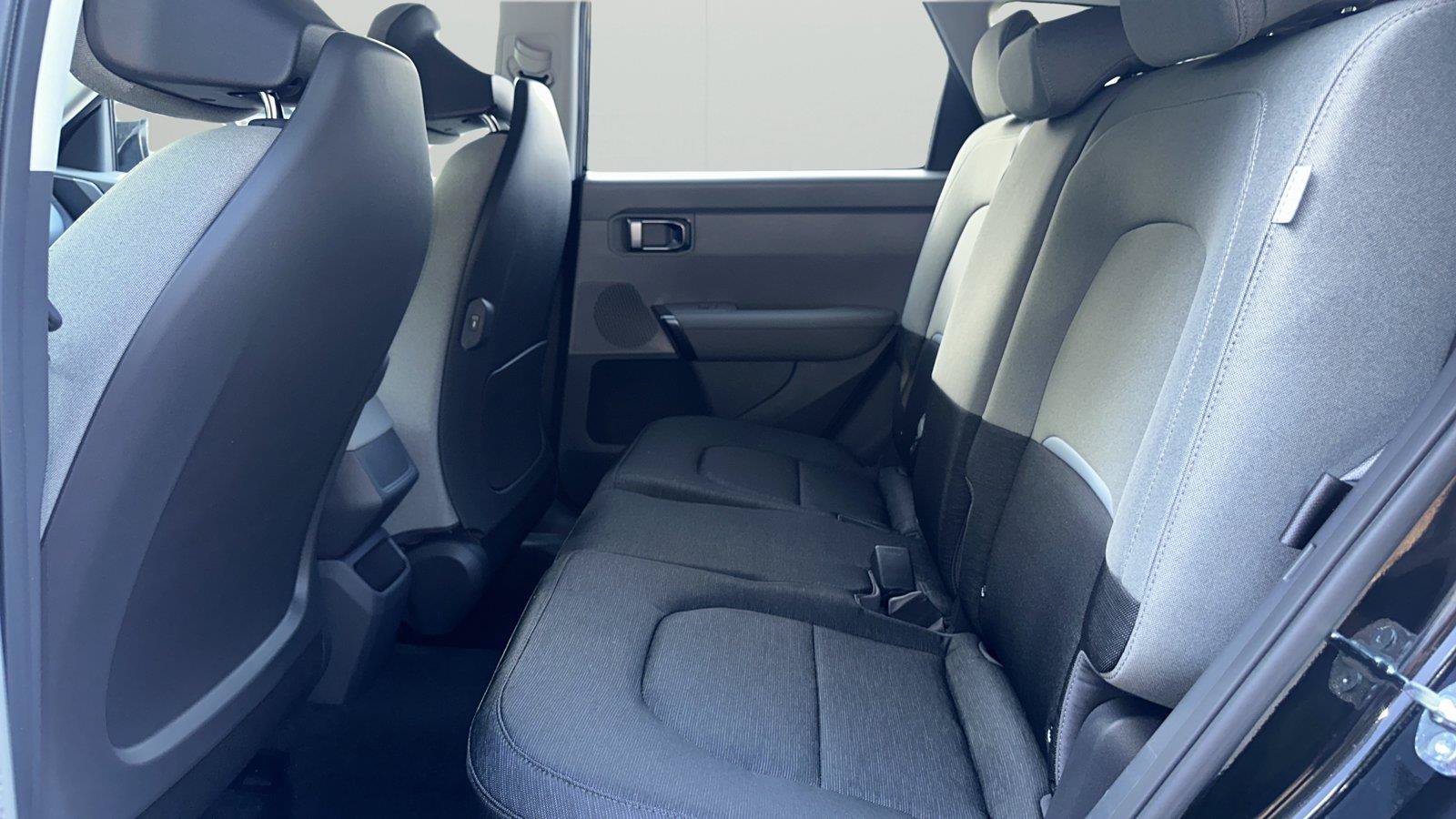 New 2027 Kia Seltos S FWD image 11