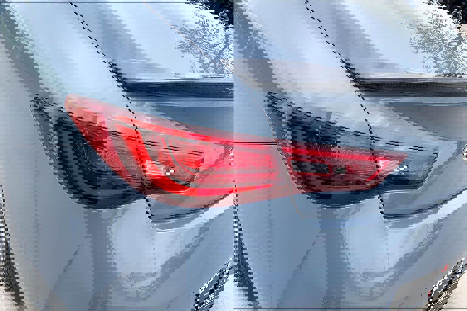 Used 2021 INFINITI Q60 Red Sport 400 w/ Cargo Package RWD image 26