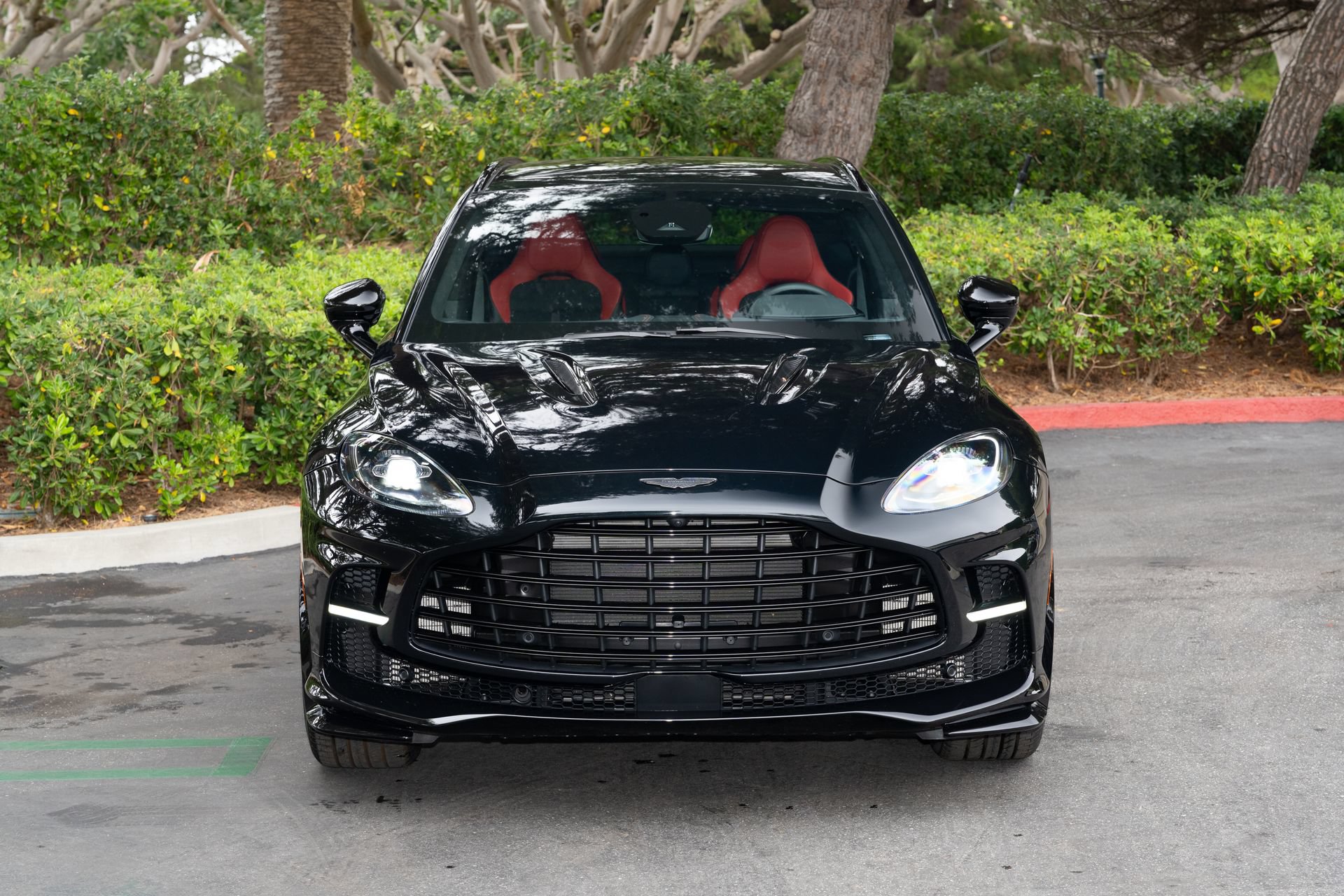 Used 2025 Aston Martin DBX 707 AWD/4WD image 5