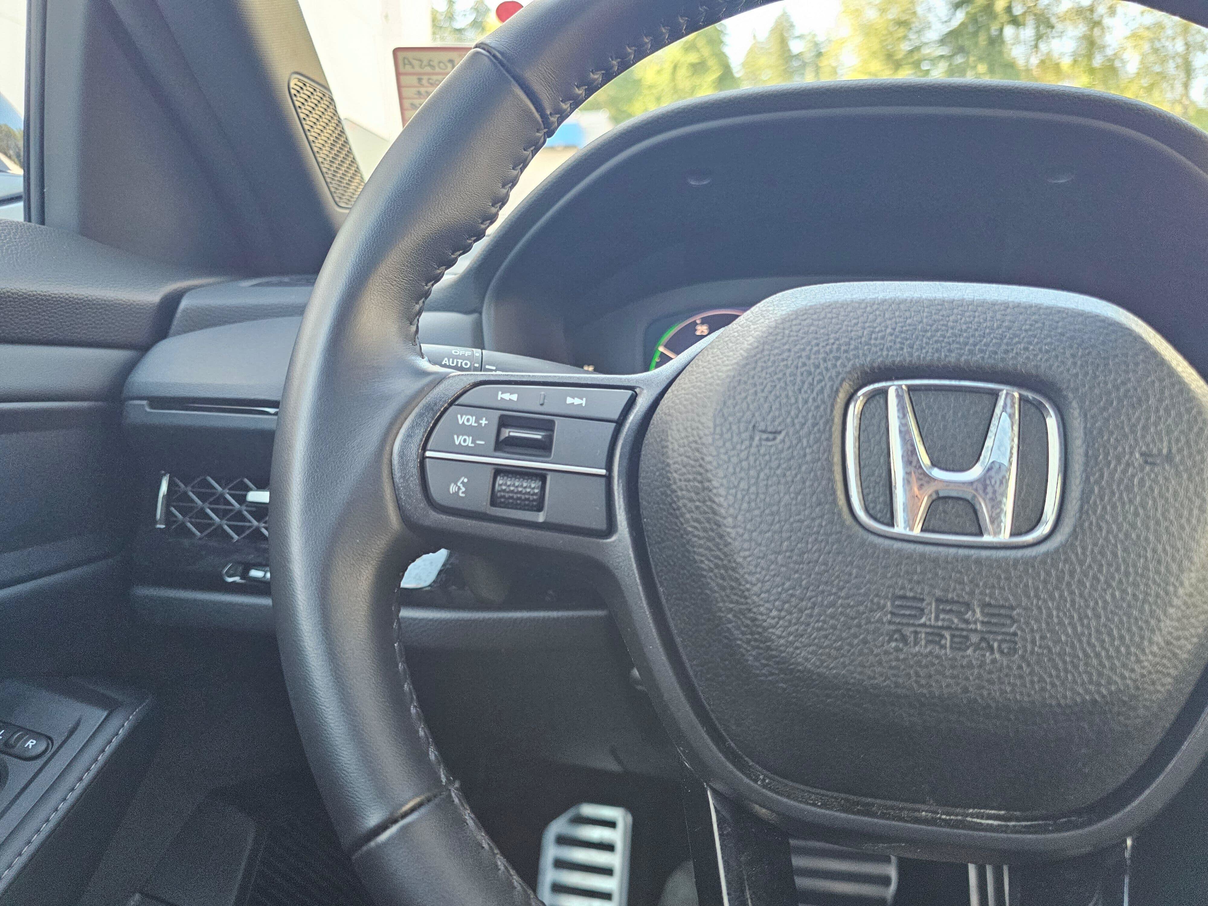 Used 2023 Honda Accord Sport image 31