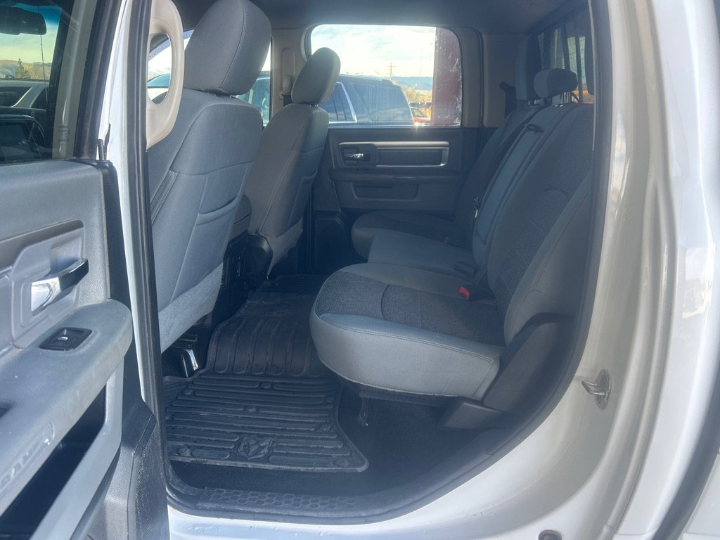 Used 2015 RAM 1500 Classic SLT image 12