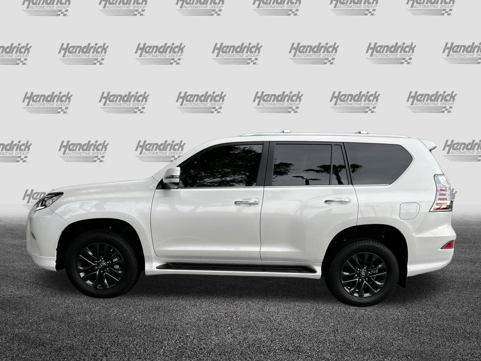 Used 2023 Lexus GX 460 Premium w/ Premium Package AWD/4WD image 6