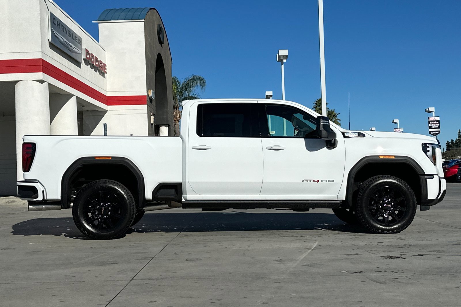 New 2026 GMC Sierra 2500 AT4 w/ AT4 Premium Plus Package image 8