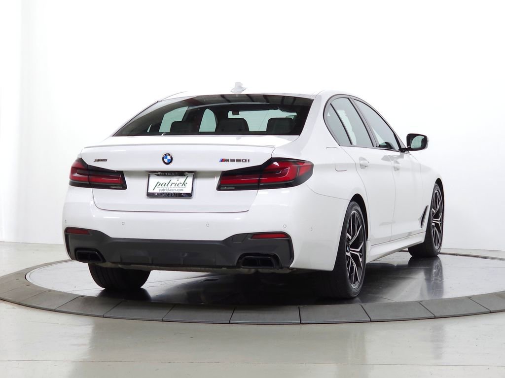 Used 2022 BMW M550i xDrive w/ Executive Package AWD/4WD image 11