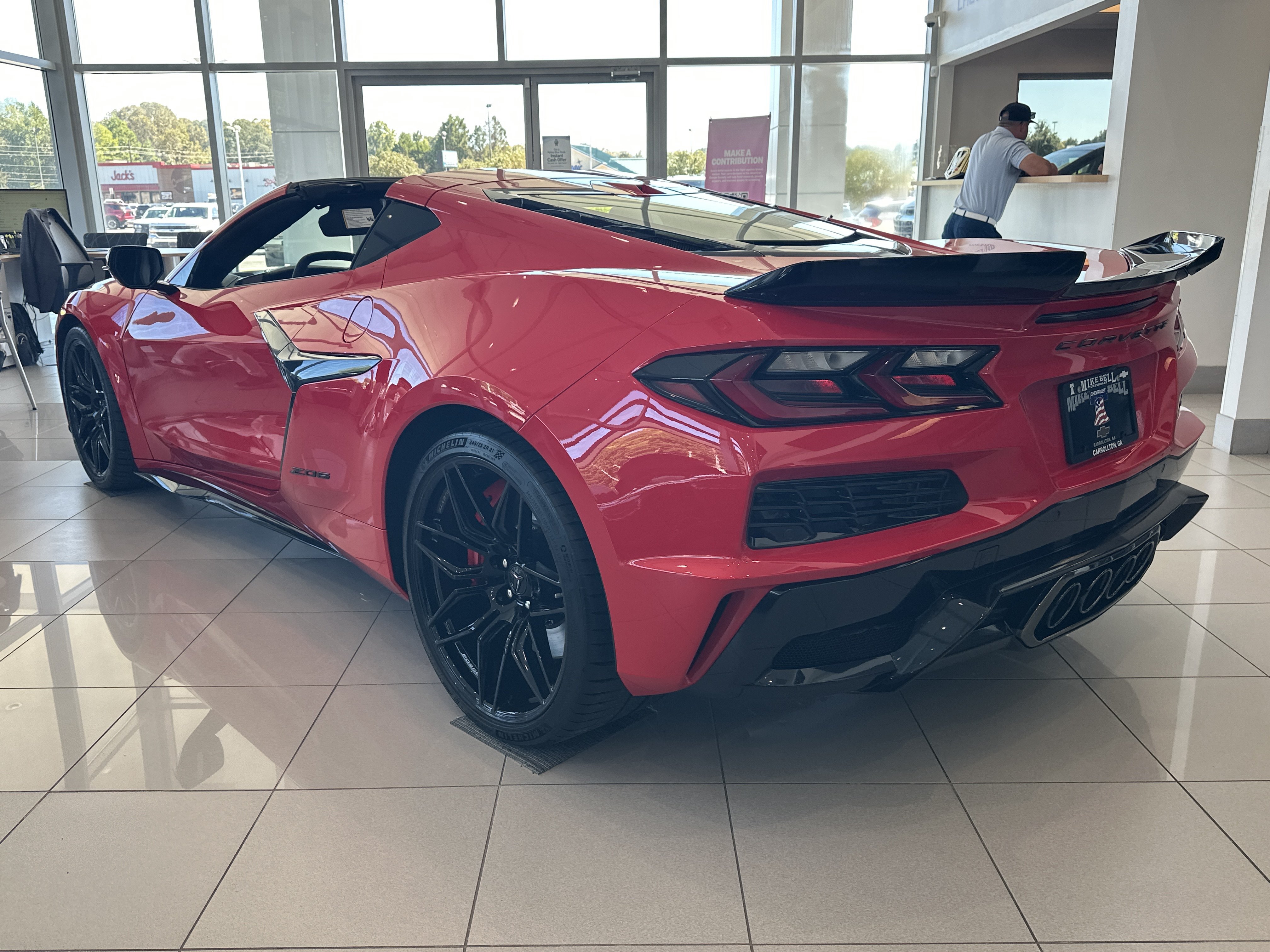 New 2027 Chevrolet Corvette Z06 w/ Stealth Interior Trim Package RWD image 6