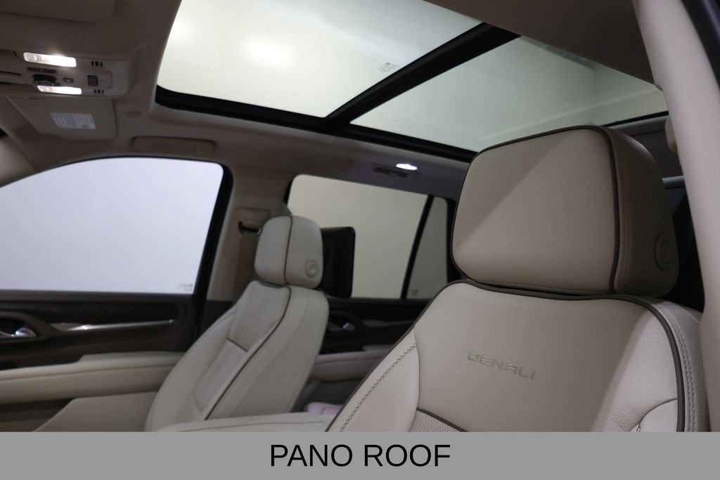 Used 2021 GMC Yukon Denali w/ LPO, Illumination Package AWD/4WD image 25