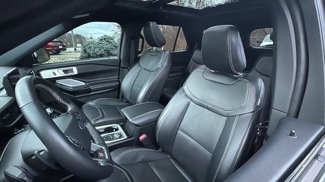 Used 2023 Ford Explorer ST w/ Equipment Group 401A image 29